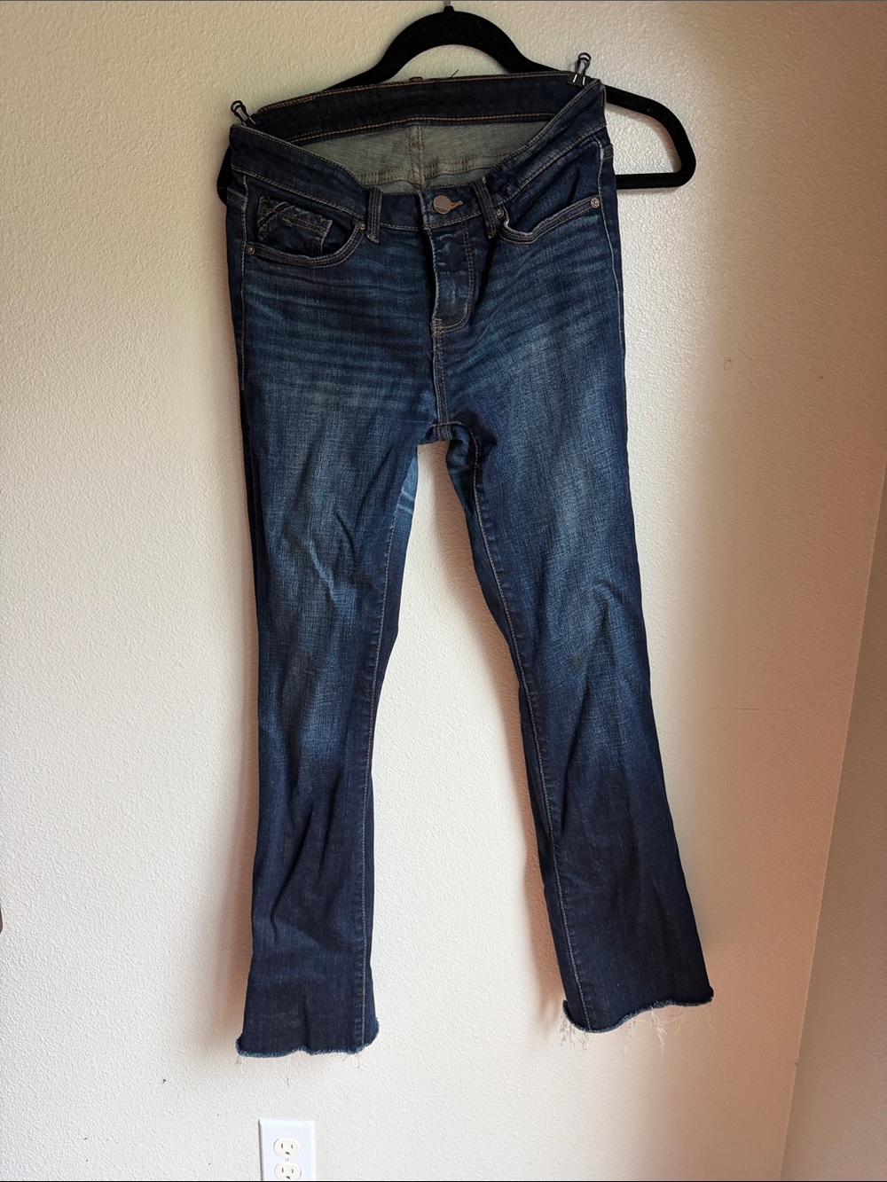Buckle Women's Dark Blue Flare Stretch Denim Jeans